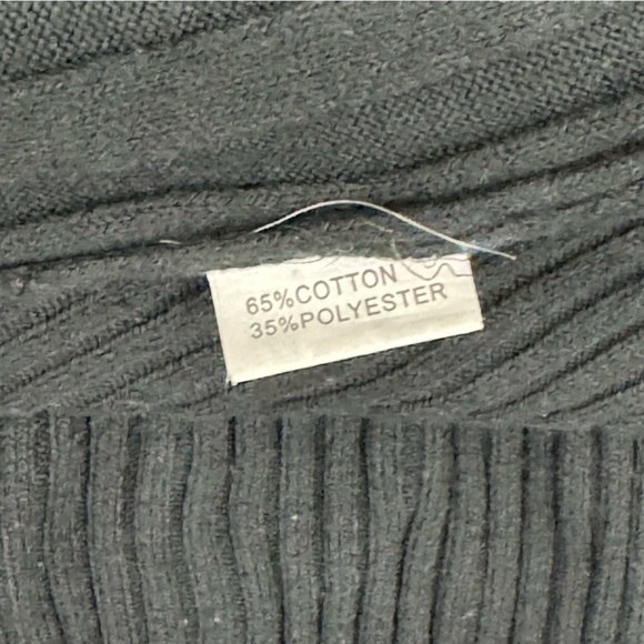 Unique Int’l Cardigan - Picture 12 of 12